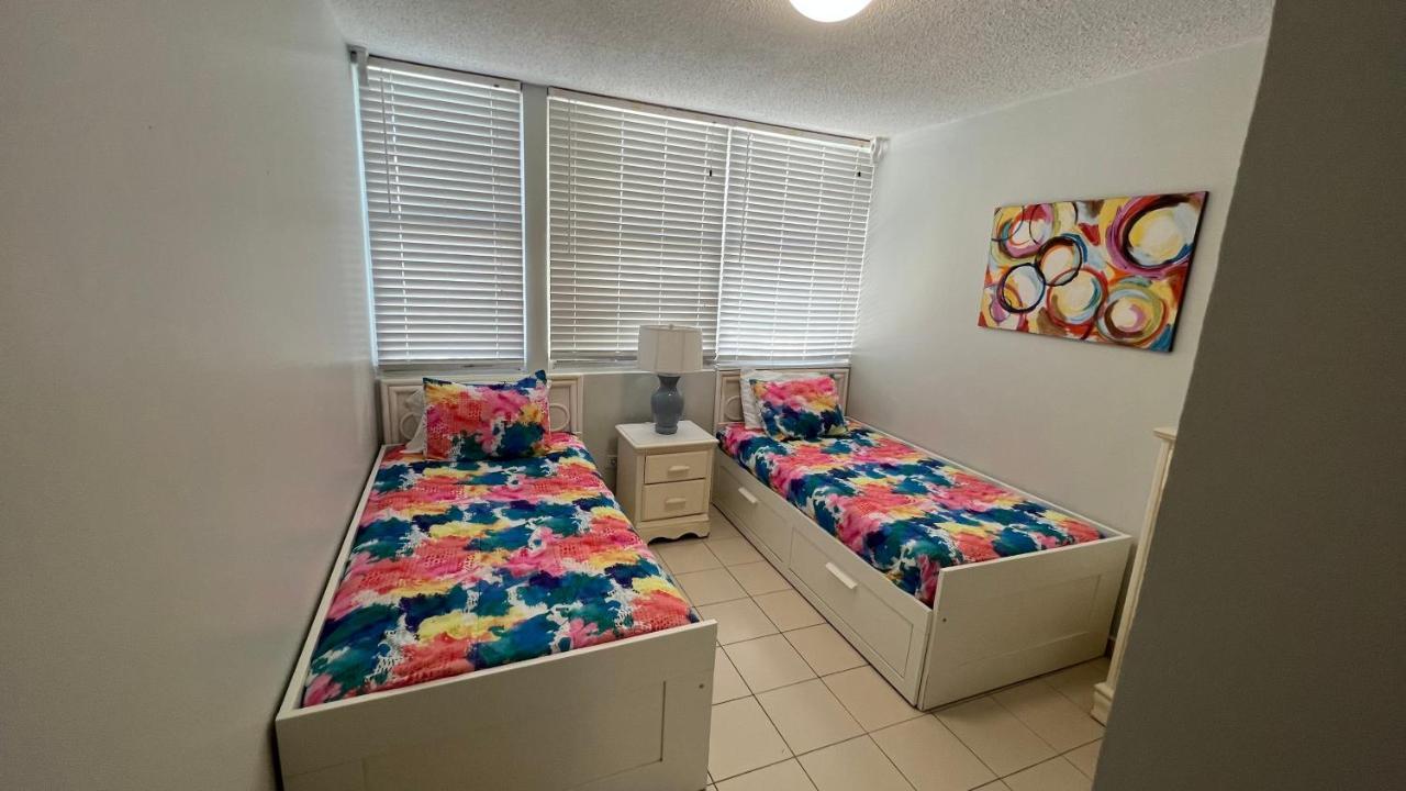 Ocean Front 2 Bedroom & Bath In Isla Verde Σαν Χουάν Εξωτερικό φωτογραφία