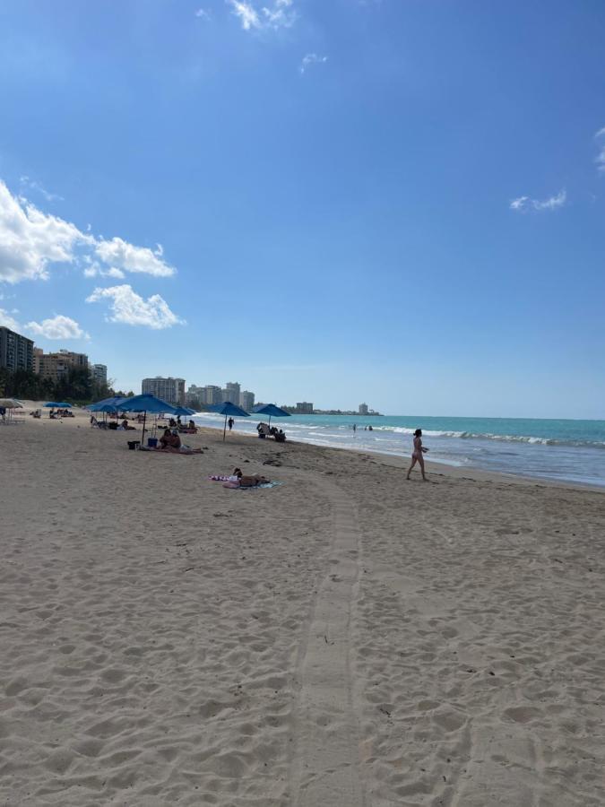 Ocean Front 2 Bedroom & Bath In Isla Verde Σαν Χουάν Εξωτερικό φωτογραφία