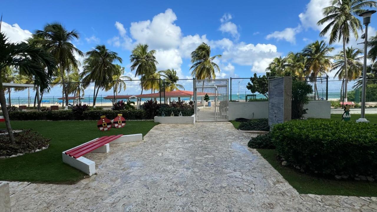 Ocean Front 2 Bedroom & Bath In Isla Verde Σαν Χουάν Εξωτερικό φωτογραφία